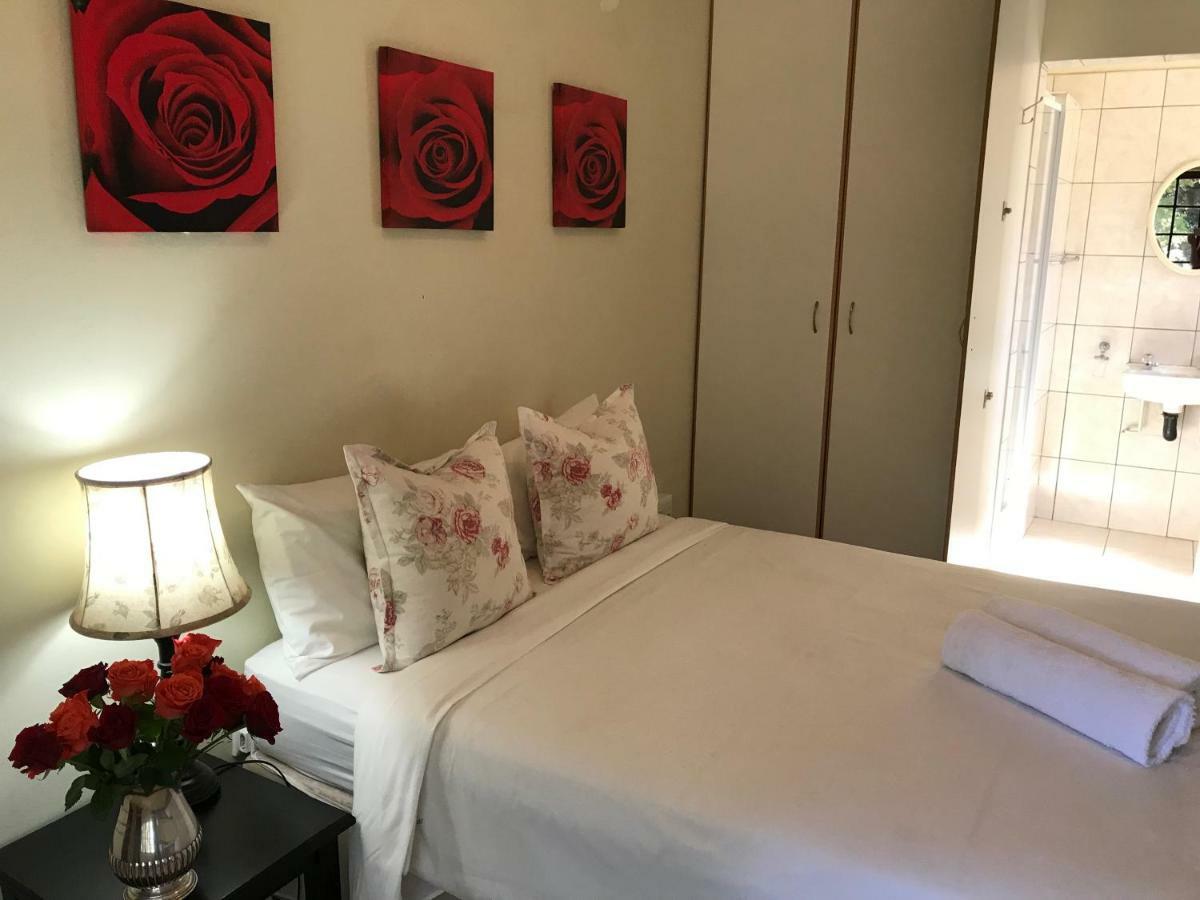 Bishops Guesthouse Eshowe Екстер'єр фото
